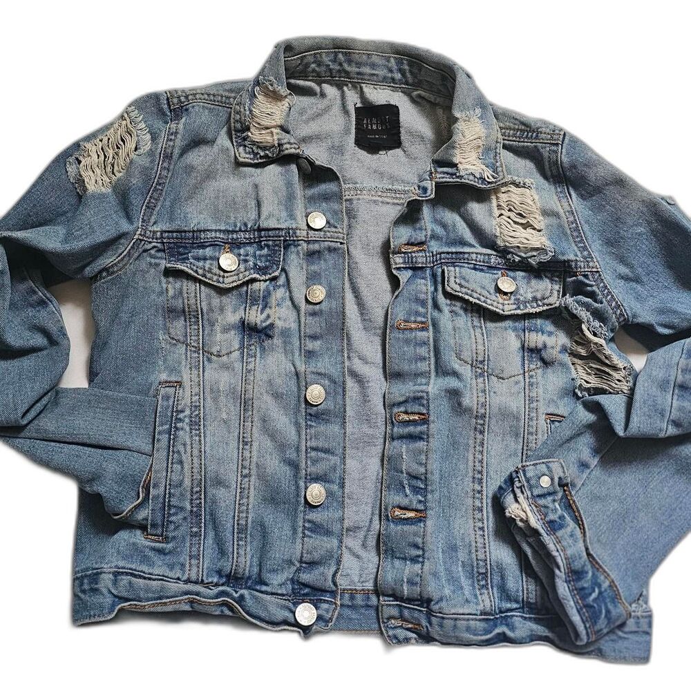 Almost Famous Women's Distressed Jean Jacket M
